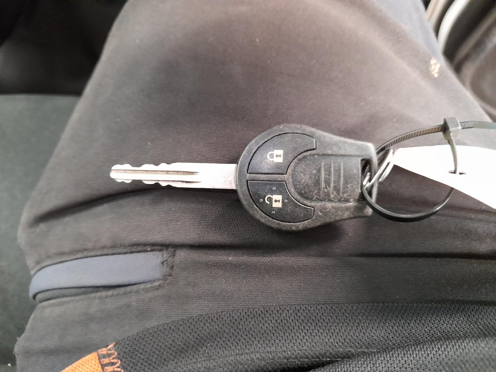 View Auto part Door/Boot/Gate Lock Nissan Navara 2020