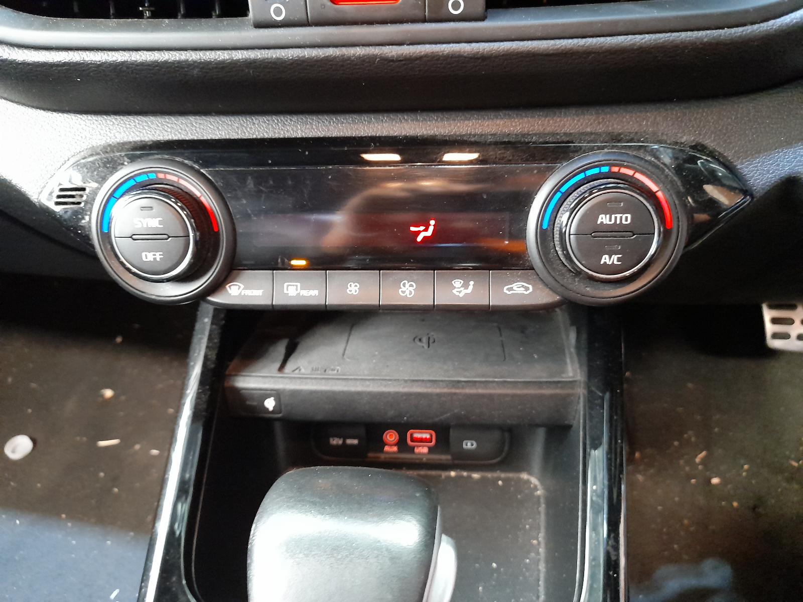 2019 Kia Cerato Rear Garnish View Auto part Rear Garnish Kia Cerato 2019