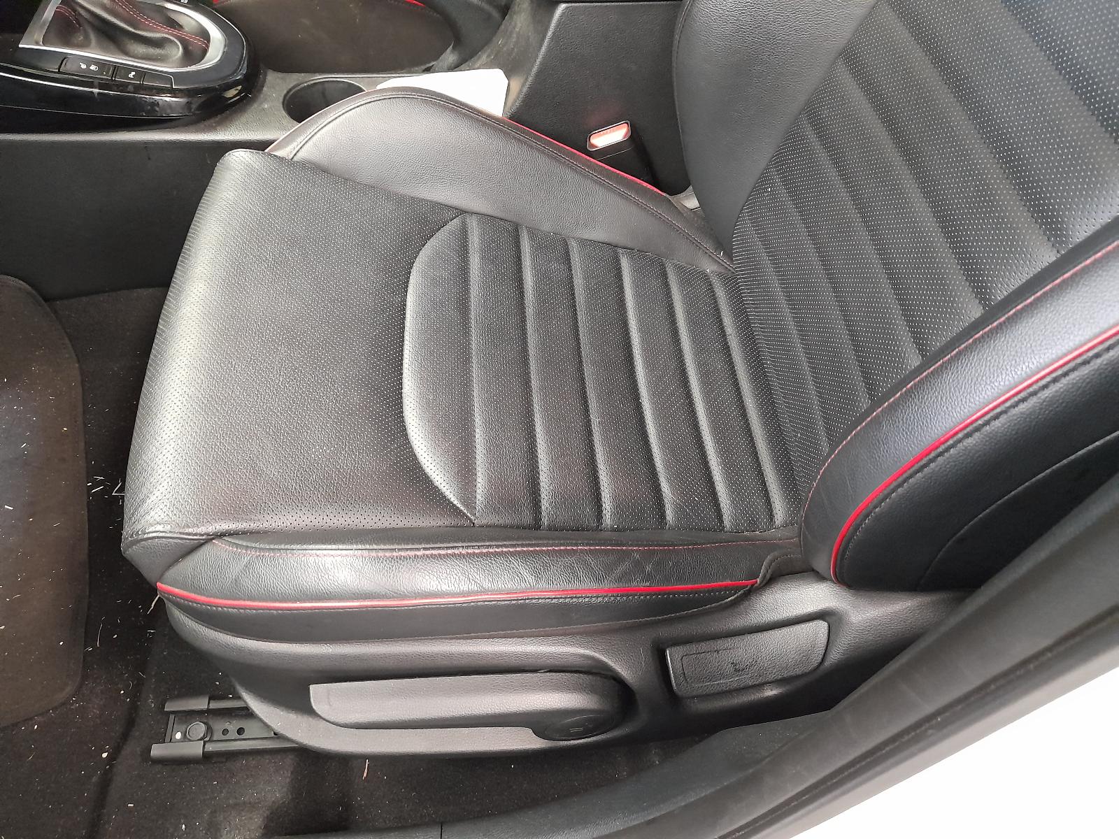 2019 Kia Cerato Rear Garnish View Auto part Rear Garnish Kia Cerato 2019