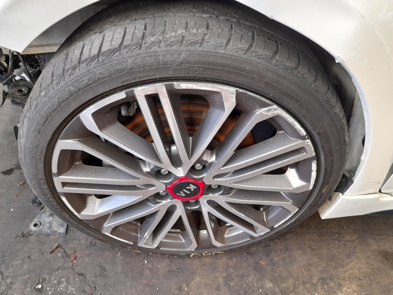 2019 Kia Cerato Rear Garnish View Auto part Rear Garnish Kia Cerato 2019