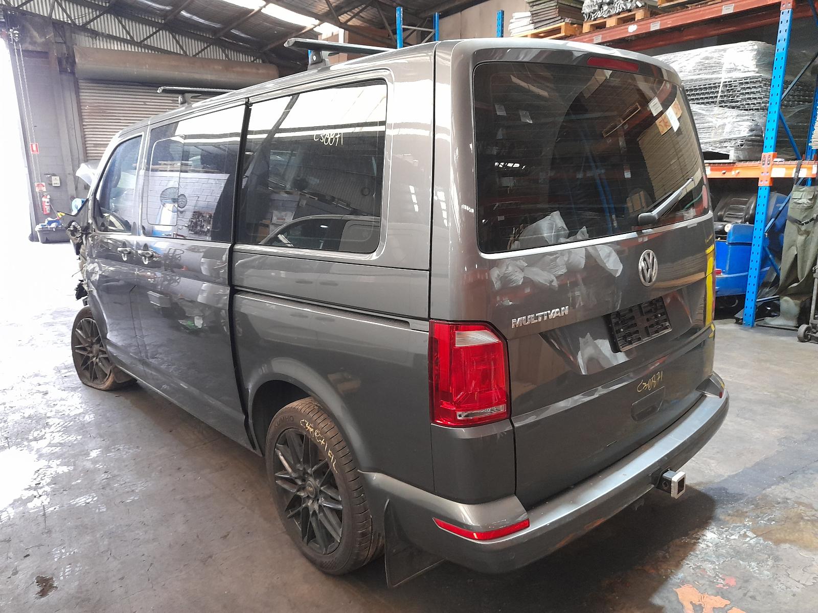 View Auto part Front Seat Volkswagen Transporter 2018