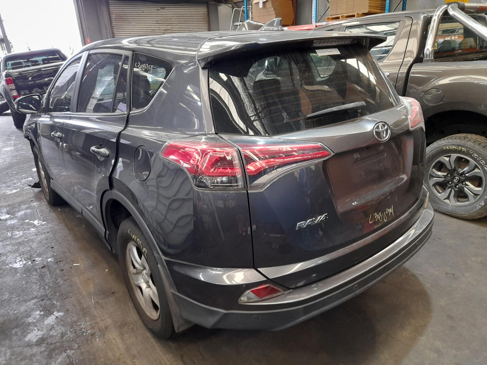 View Auto part Catalytic Converter Toyota Rav4 2016