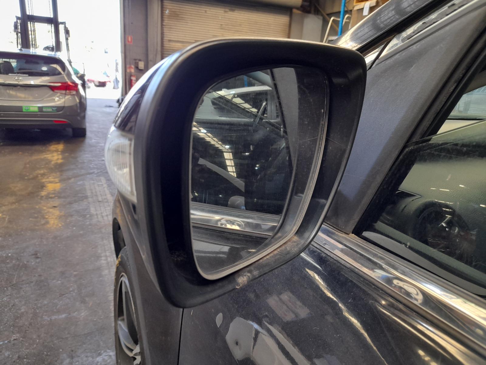 View Auto part Washer Bottle Mazda Cx7 2011