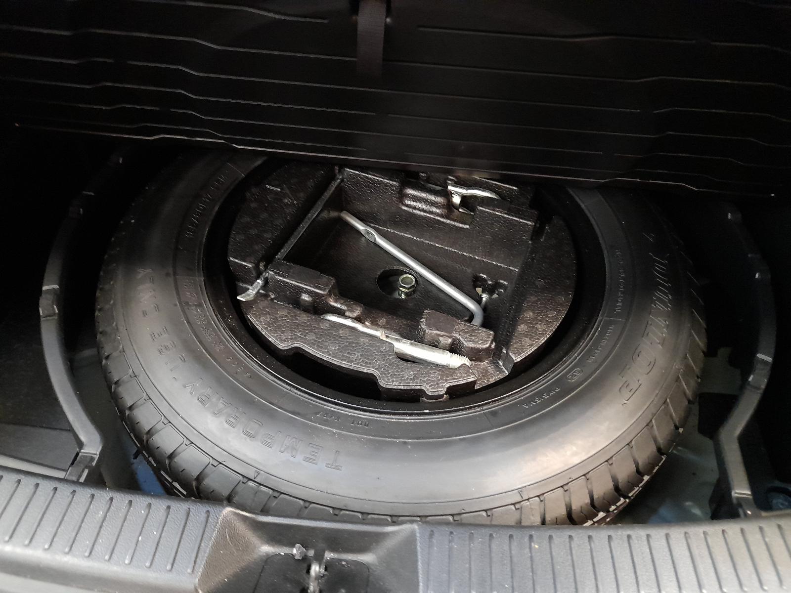 View Auto part Washer Bottle Mazda Cx7 2011