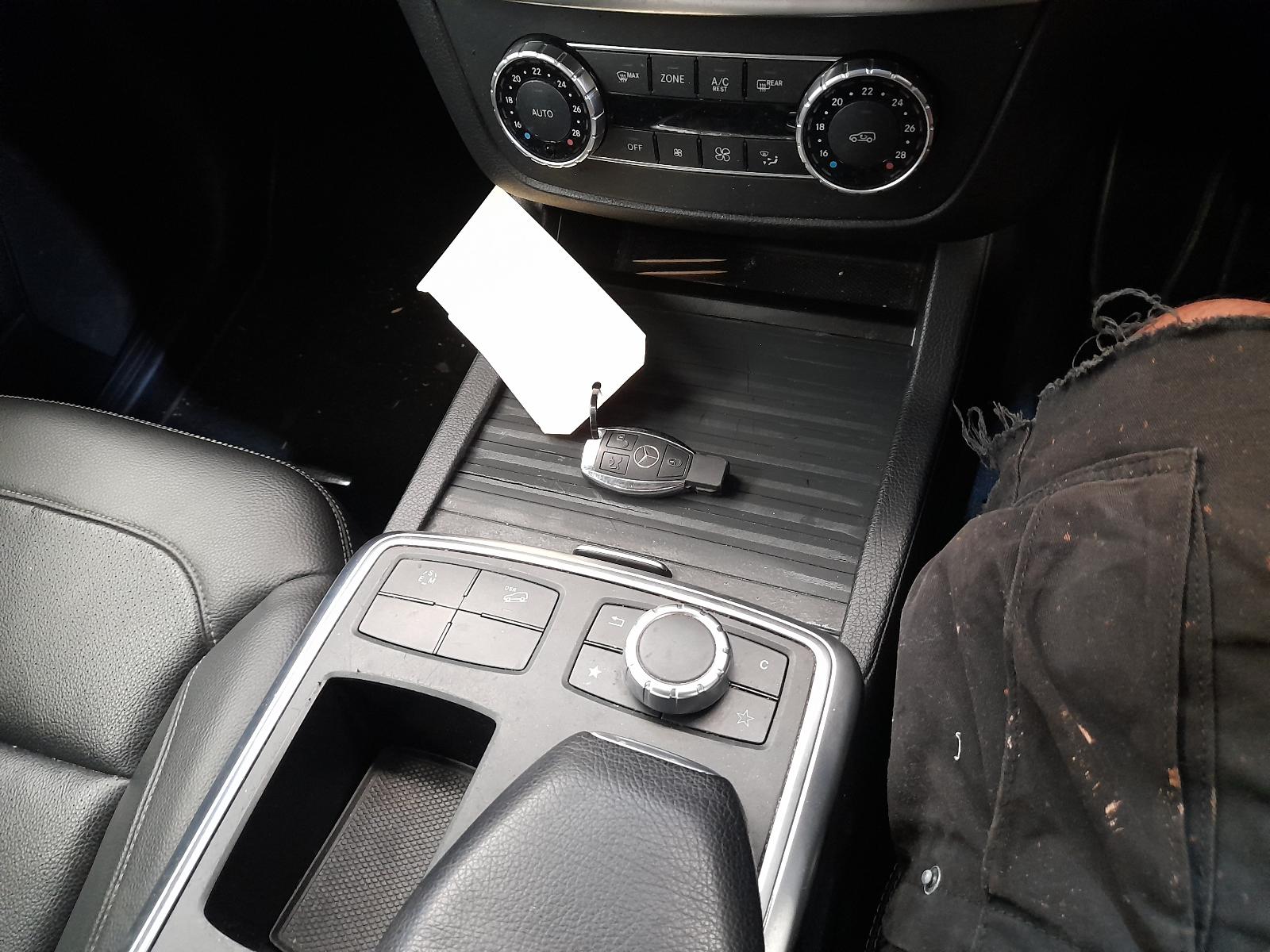 2015 Mercedes M Class Left Front Strut View Auto part Left Front Strut Mercedes M Class 2015