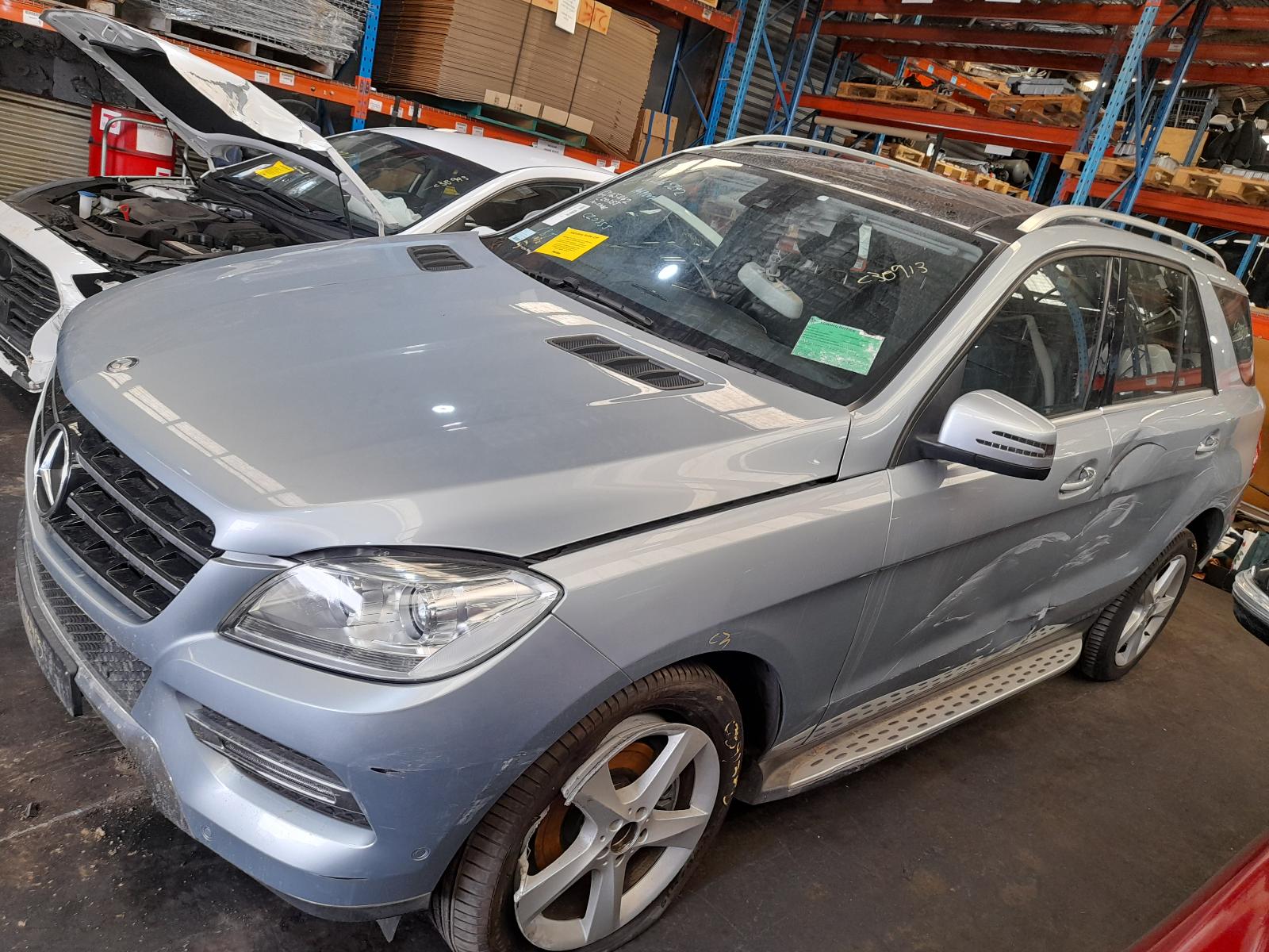 2015 Mercedes M Class Left Front Strut View Auto part Left Front Strut Mercedes M Class 2015