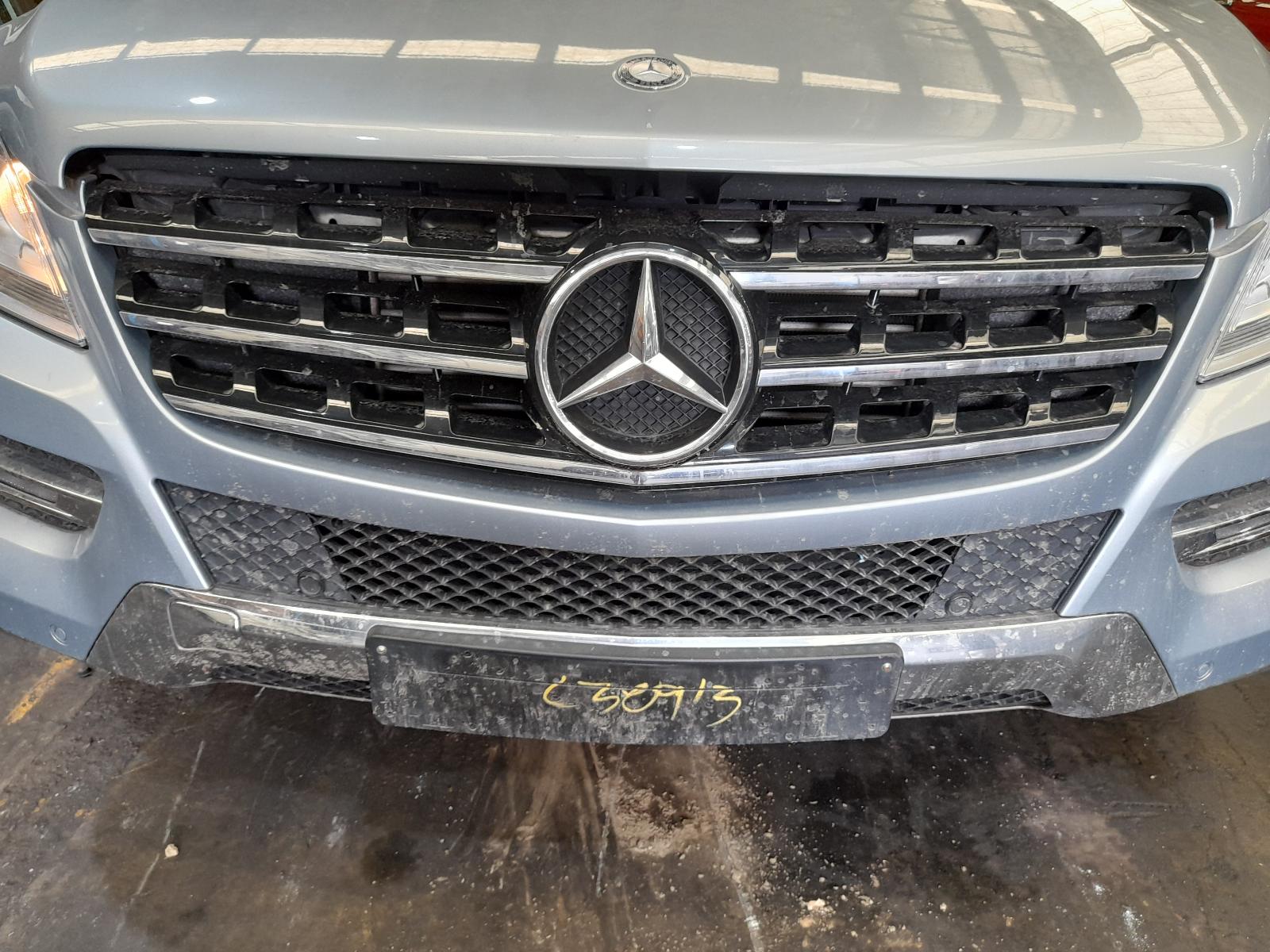 2015 Mercedes M Class Left Front Strut View Auto part Left Front Strut Mercedes M Class 2015