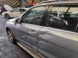 View Auto part Left Front Strut Mercedes M Class 2015