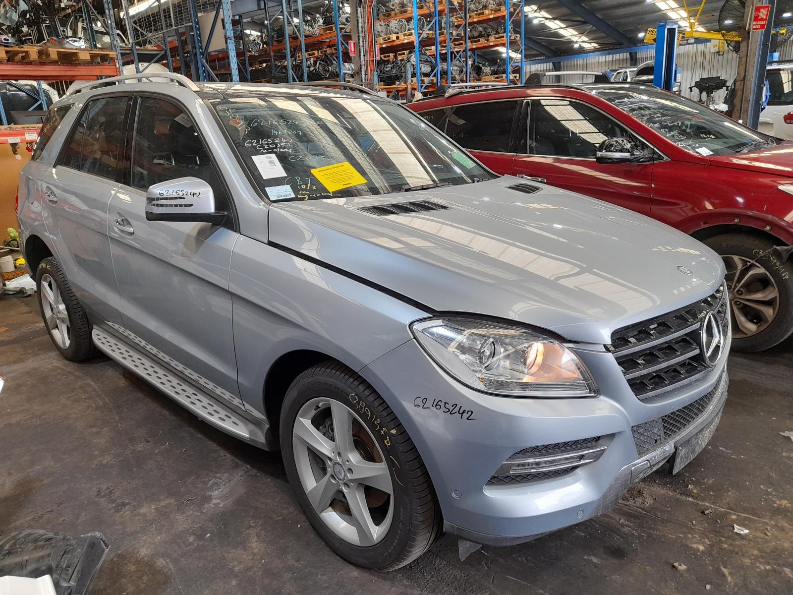 2015 Mercedes M Class Left Front Strut View Auto part Left Front Strut Mercedes M Class 2015