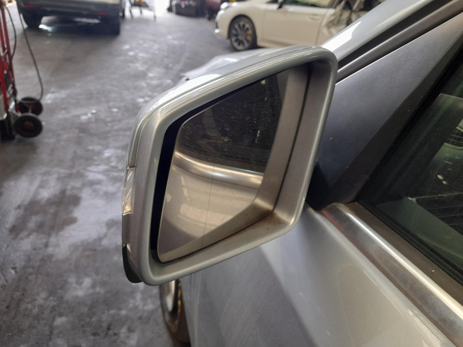 2015 Mercedes M Class Left Front Strut View Auto part Left Front Strut Mercedes M Class 2015