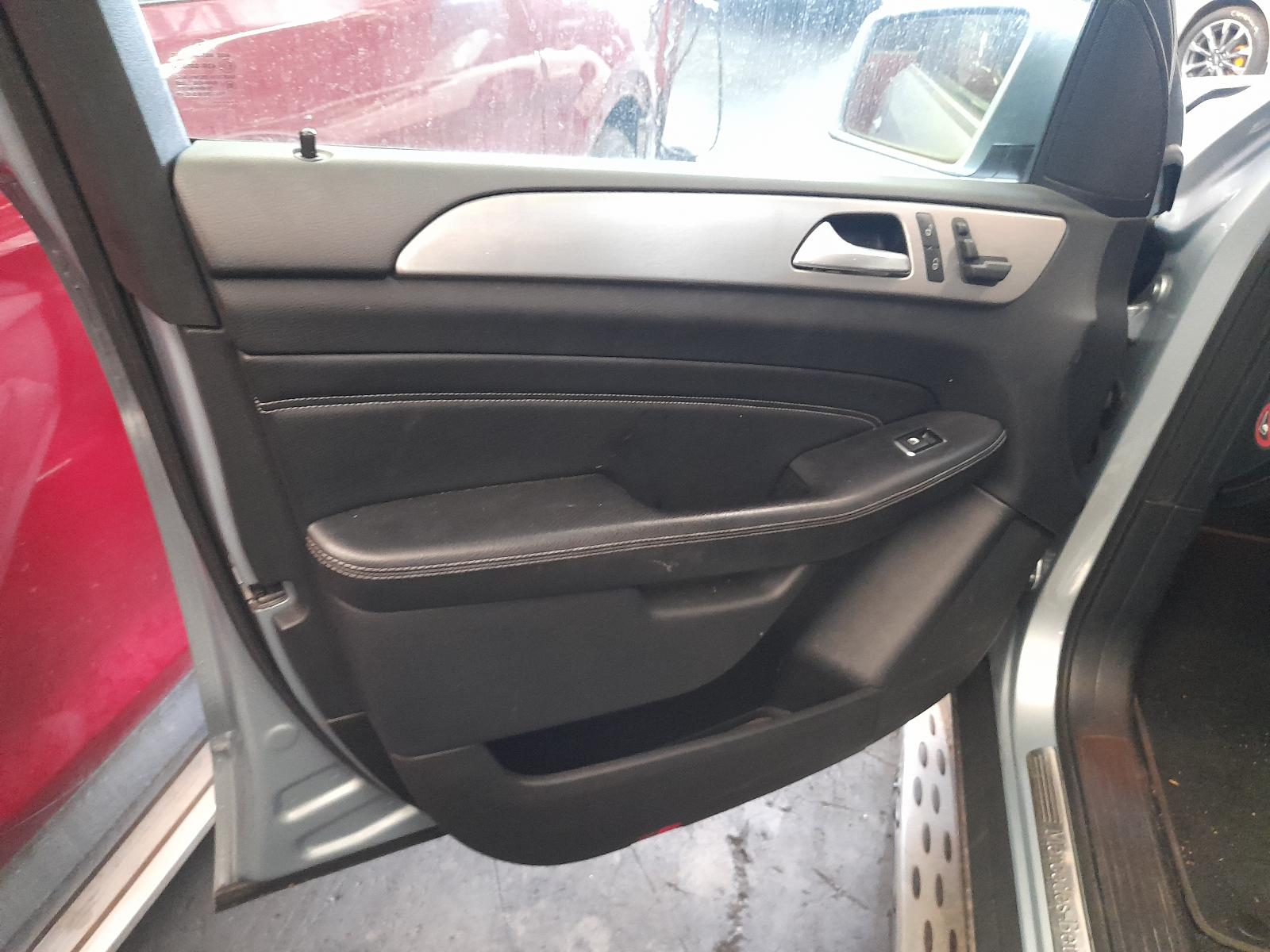 2015 Mercedes M Class Left Front Strut View Auto part Left Front Strut Mercedes M Class 2015