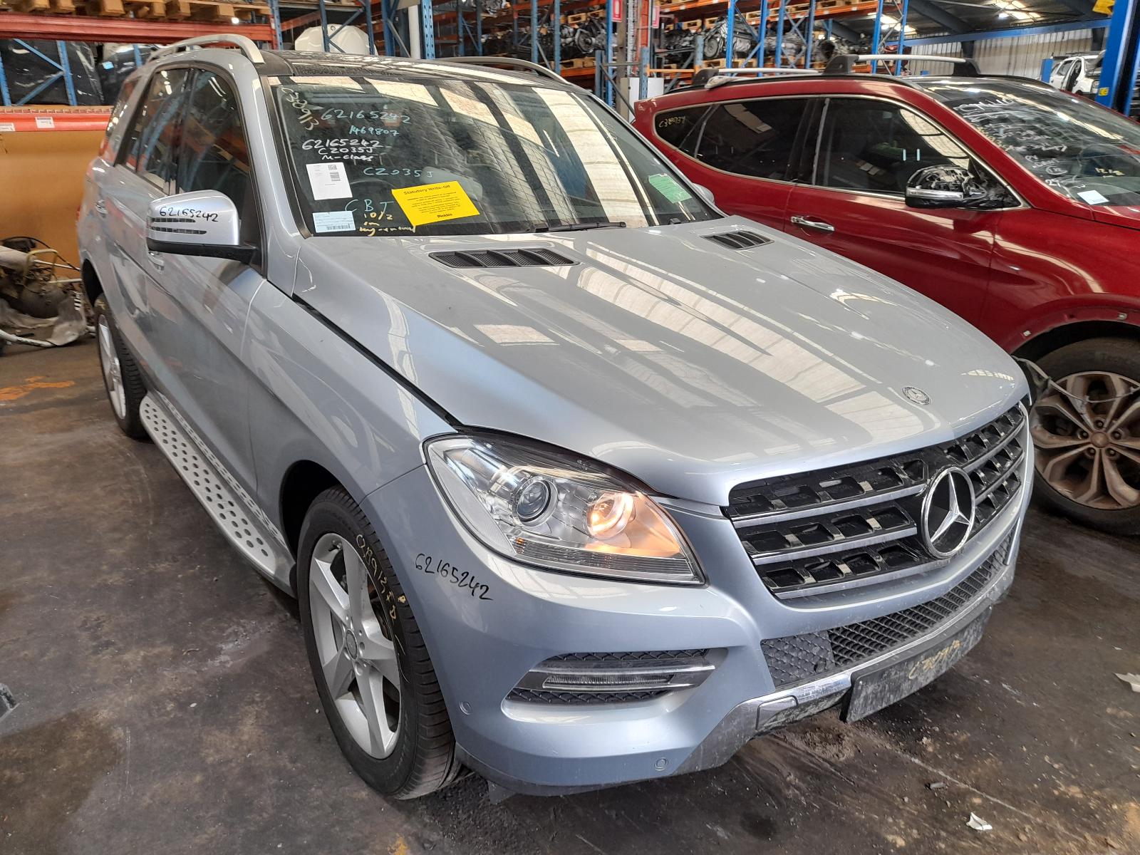 2015 Mercedes M Class Left Front Strut View Auto part Left Front Strut Mercedes M Class 2015