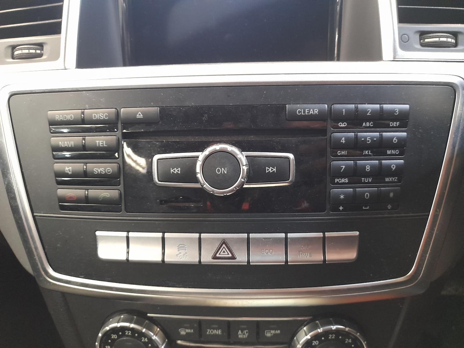 2015 Mercedes M Class Left Front Strut View Auto part Left Front Strut Mercedes M Class 2015