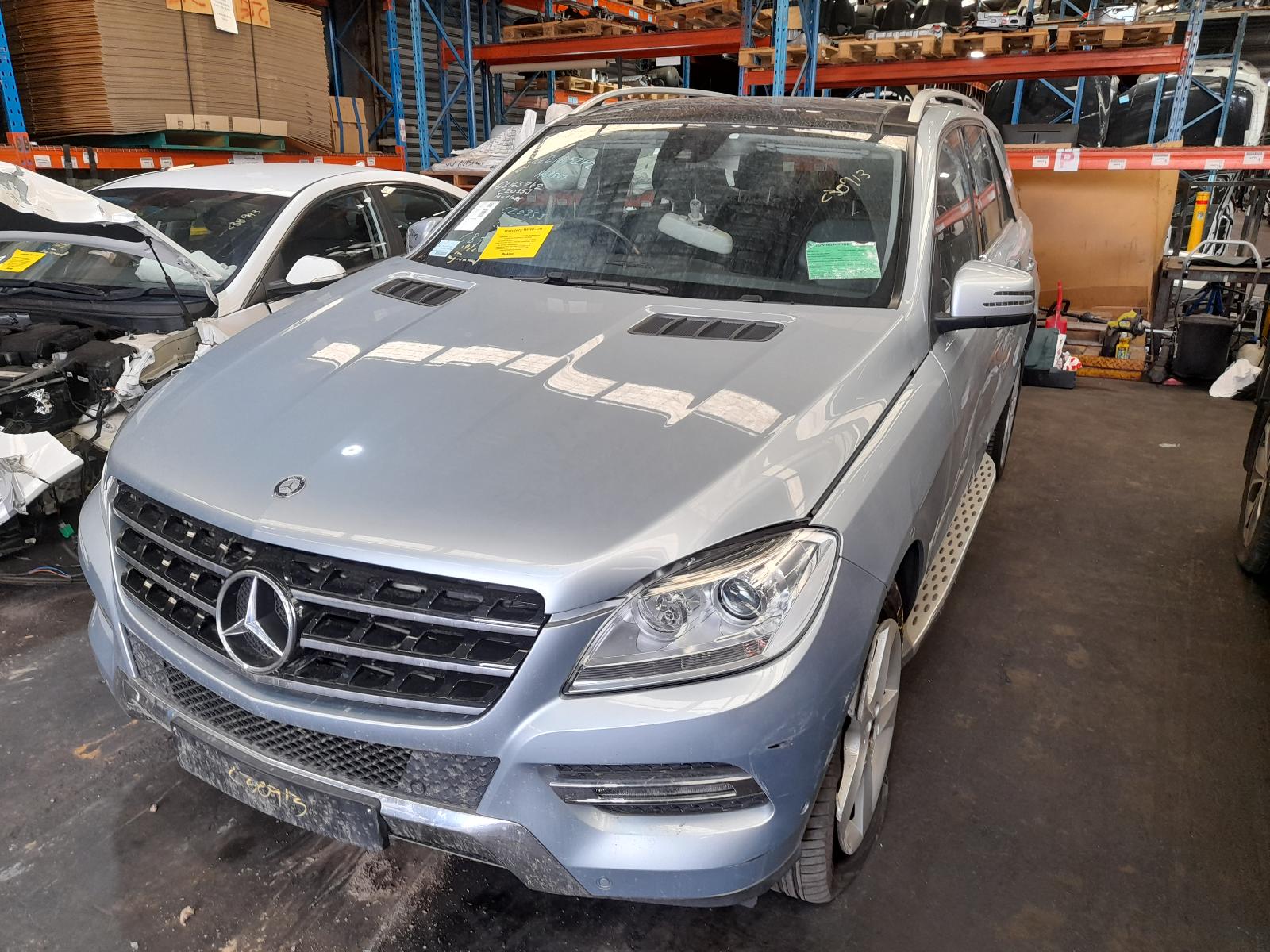 View Auto part Right Taillight Mercedes M Class 2015