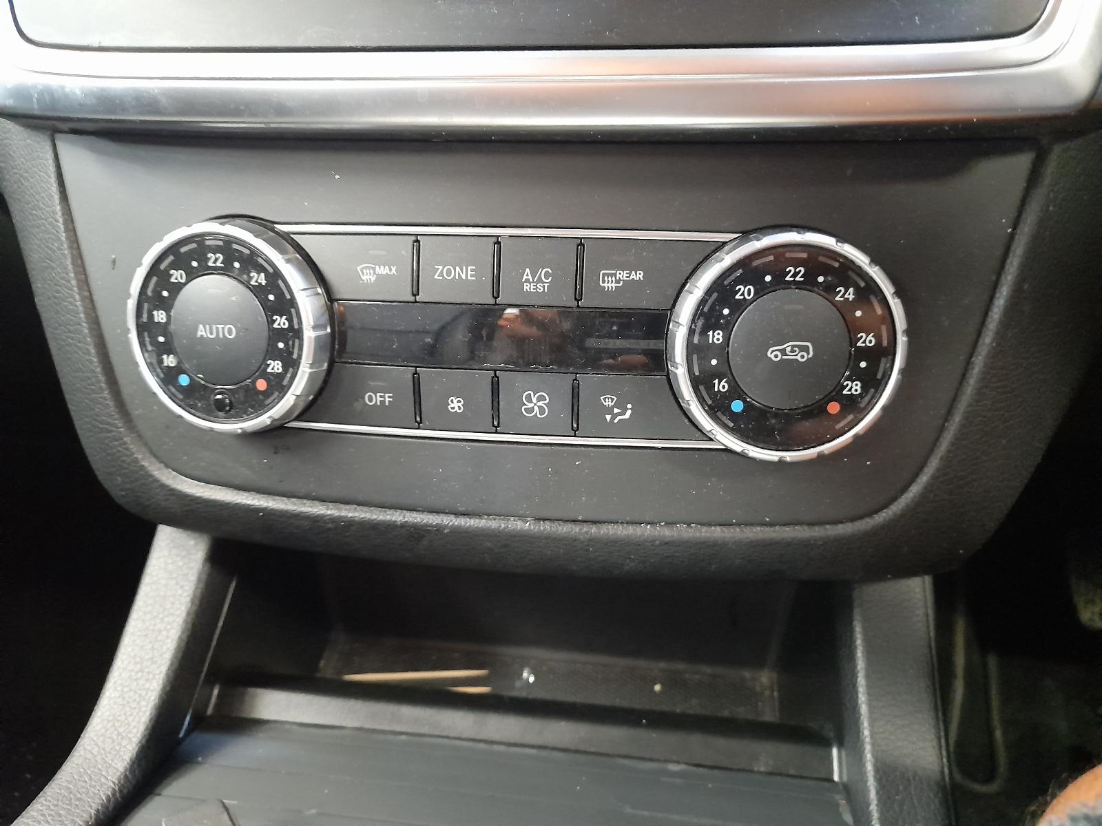 2015 Mercedes M Class Left Front Strut View Auto part Left Front Strut Mercedes M Class 2015