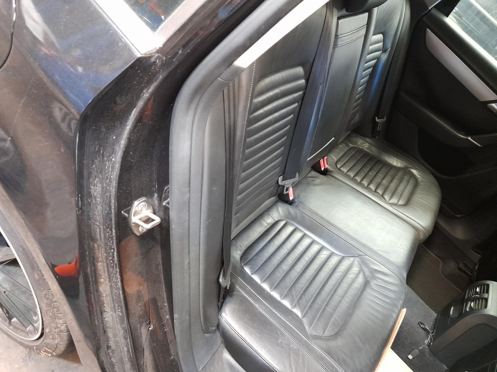 View Auto part Left Guard Volkswagen Passat 2011