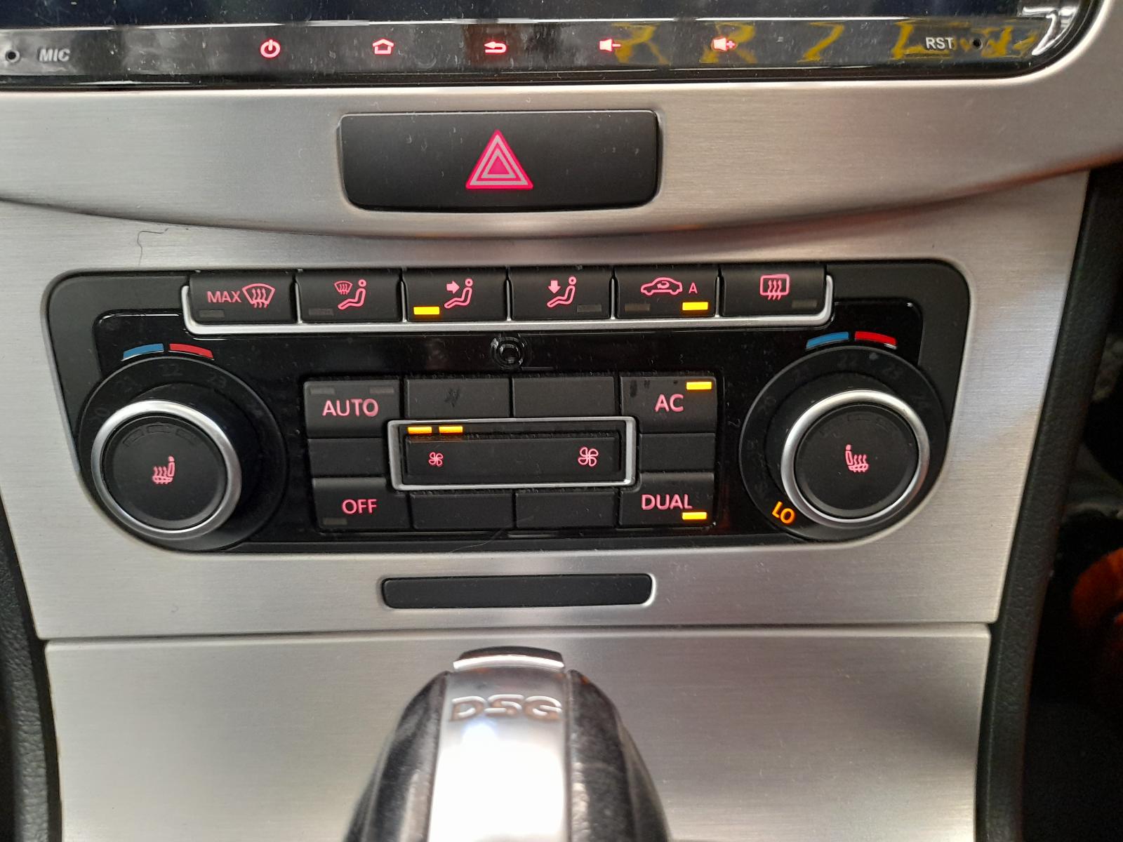 View Auto part Left Guard Volkswagen Passat 2011