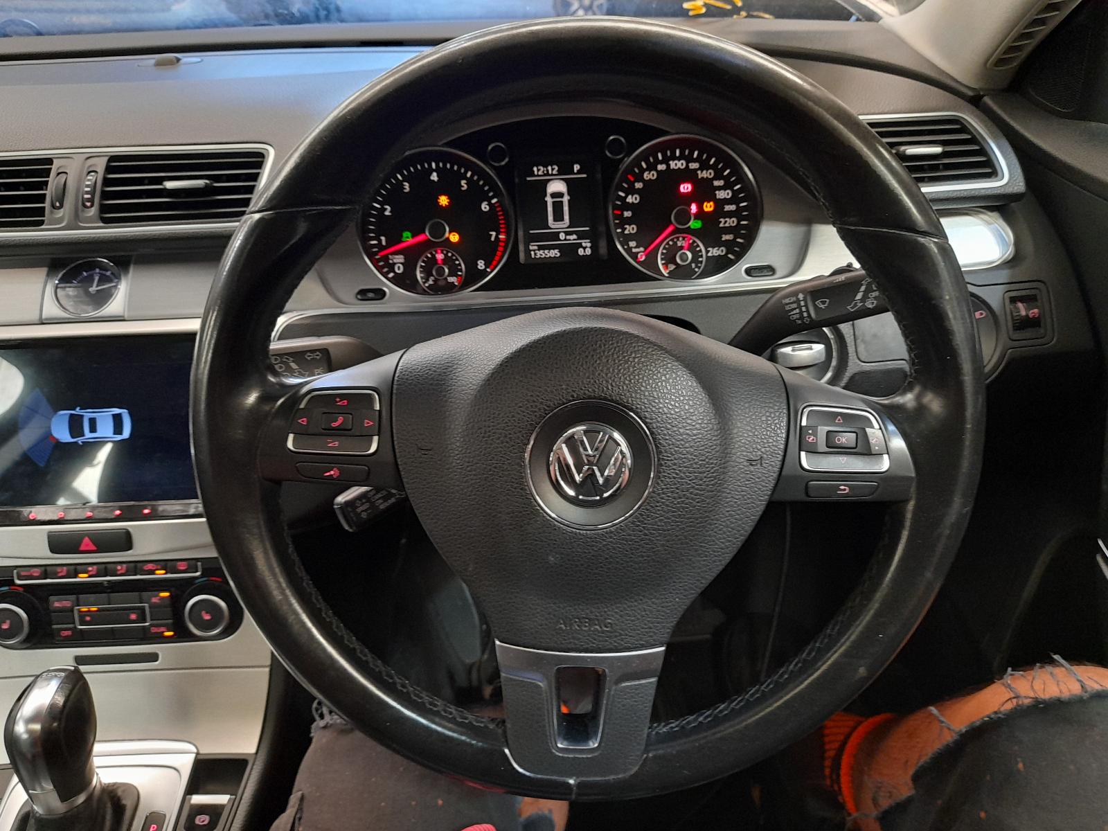 View Auto part Left Guard Volkswagen Passat 2011