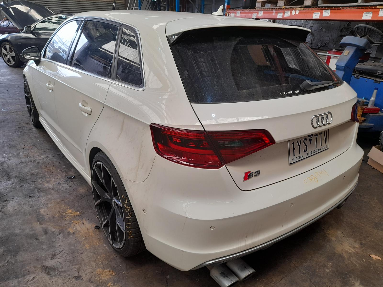 View Auto part Left Driveshaft Audi A3 2014