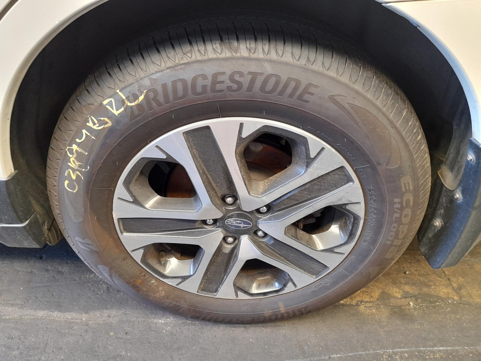 View Auto part Right Taillight Subaru Outback 2019