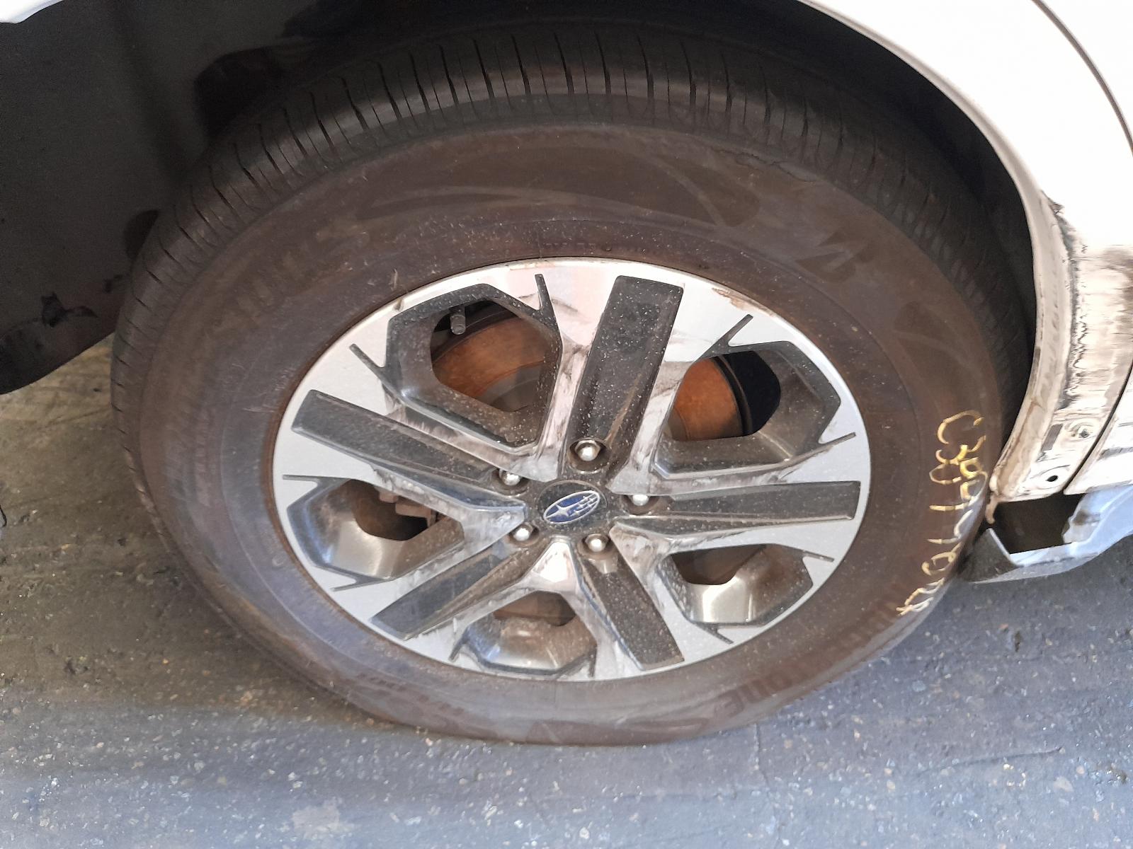 View Auto part Right Taillight Subaru Outback 2019