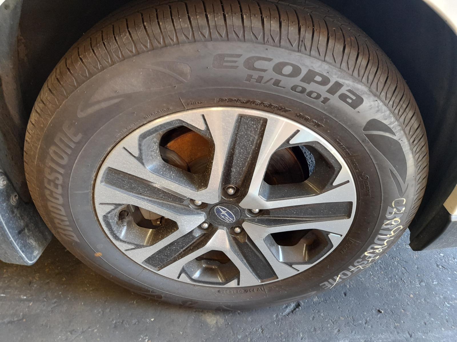 View Auto part Right Taillight Subaru Outback 2019