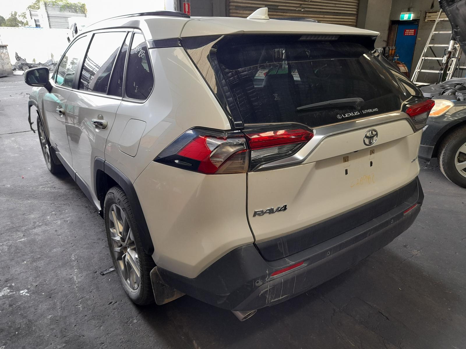 View Auto part Right Rear Door Sliding Toyota Rav4 2021