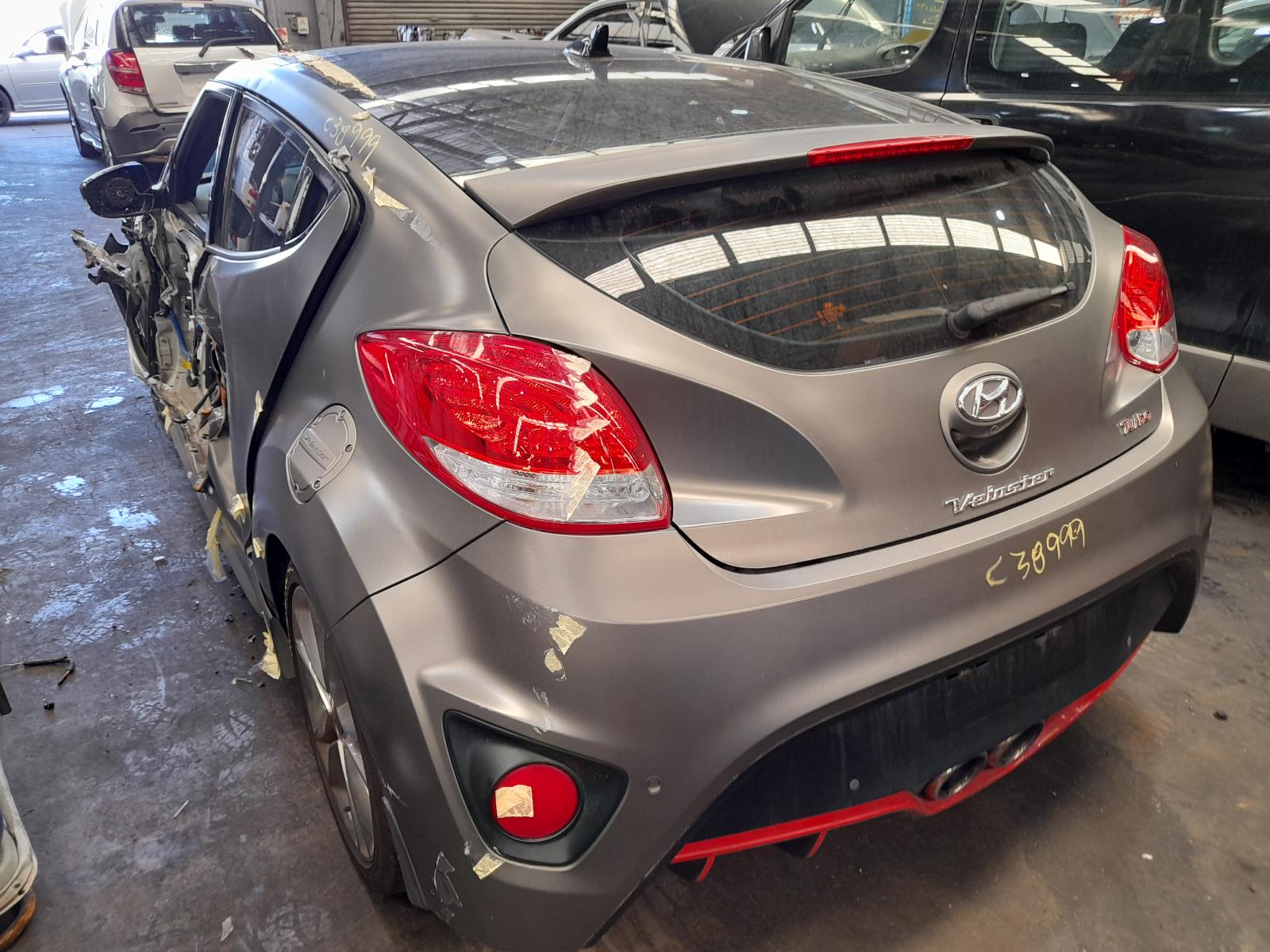 View Auto part Radio/Cd/Dvd/Sat/Tv Hyundai Veloster 2017