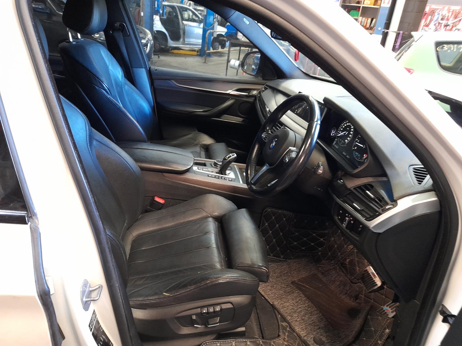 View Auto part Left Rear Side Glass Bmw X5 2014