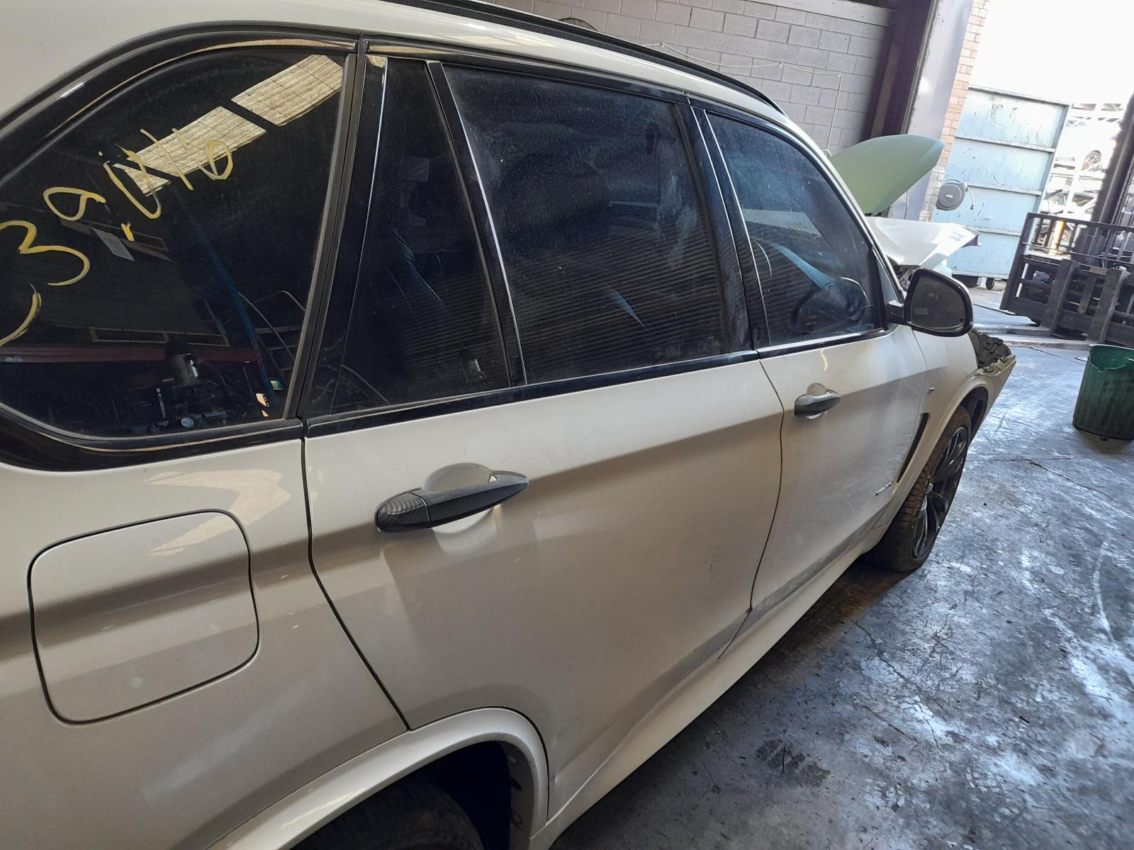 View Auto part Left Rear Side Glass Bmw X5 2014