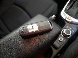 View Auto part Door/Boot/Gate Lock Mazda 2 2022