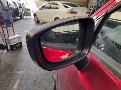 View Auto part Door/Boot/Gate Lock Mazda 2 2022