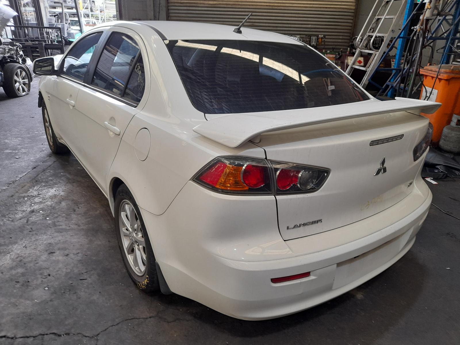 View Auto part Engine Mitsubishi Lancer 2011