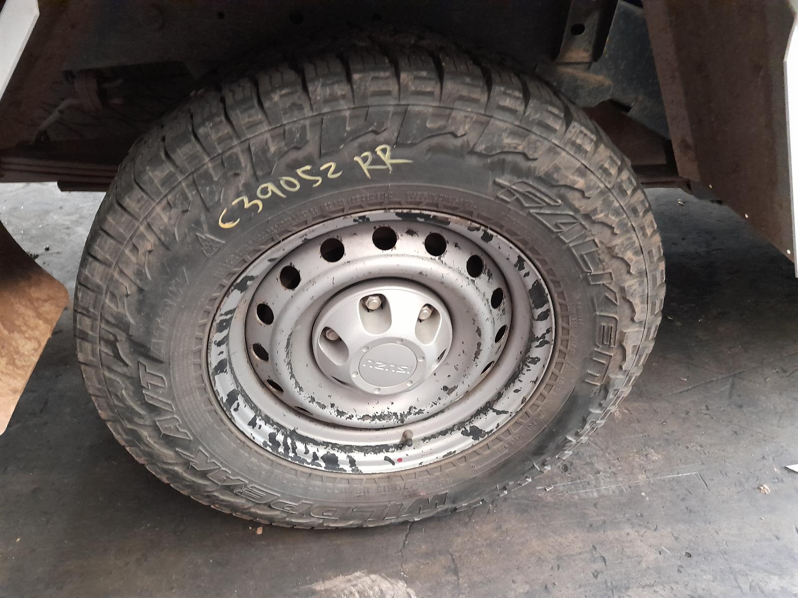 2013 Isuzu Dmax Throttle Body View Auto part Throttle Body Isuzu Dmax 2013