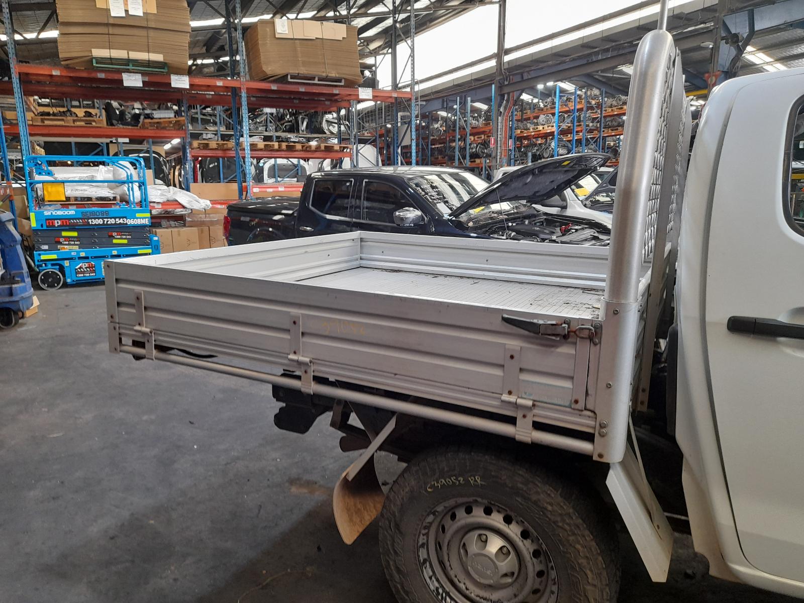 2013 Isuzu Dmax Throttle Body View Auto part Throttle Body Isuzu Dmax 2013