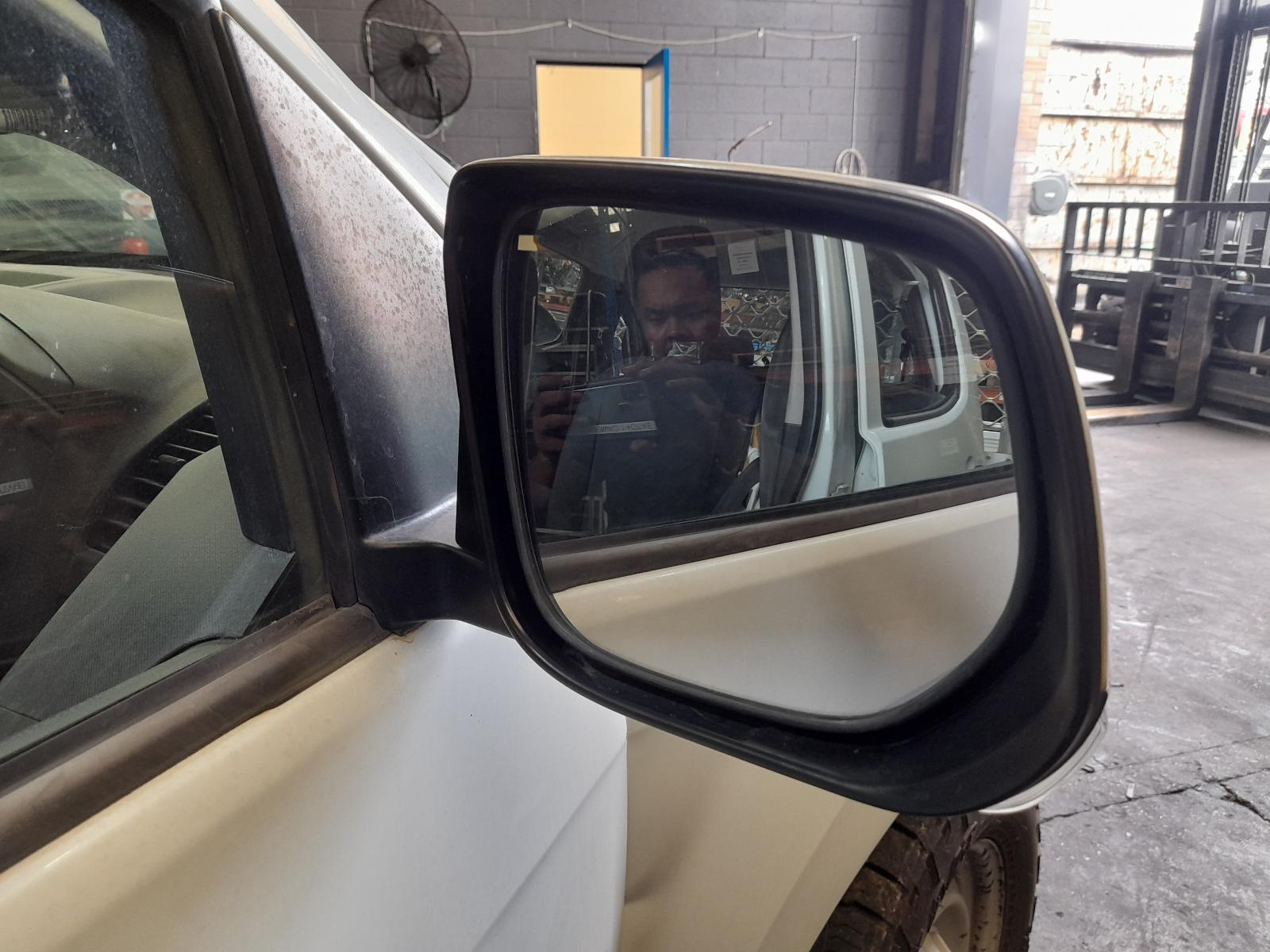 2013 Isuzu Dmax Throttle Body View Auto part Throttle Body Isuzu Dmax 2013