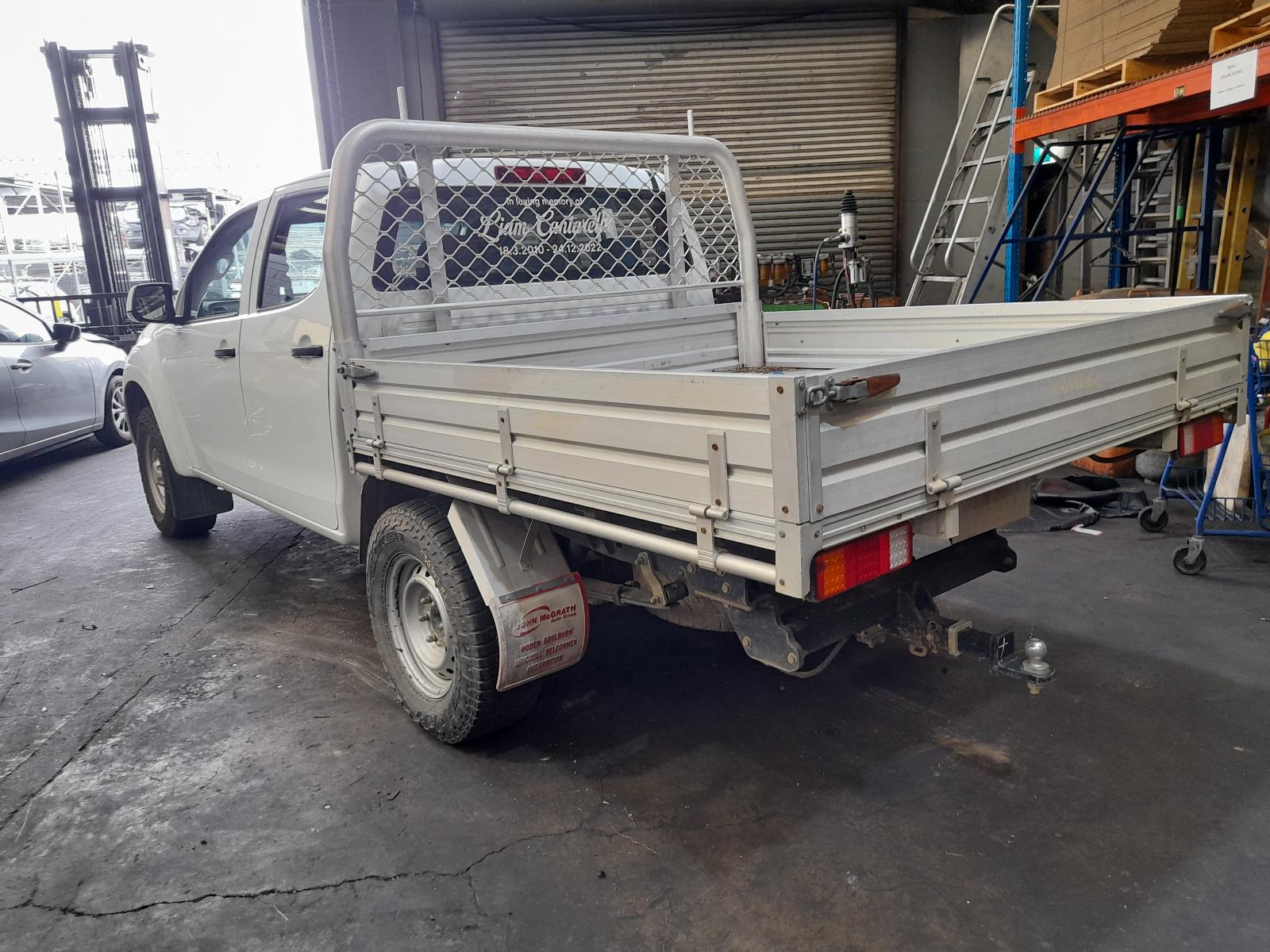 2013 Isuzu Dmax Throttle Body View Auto part Throttle Body Isuzu Dmax 2013