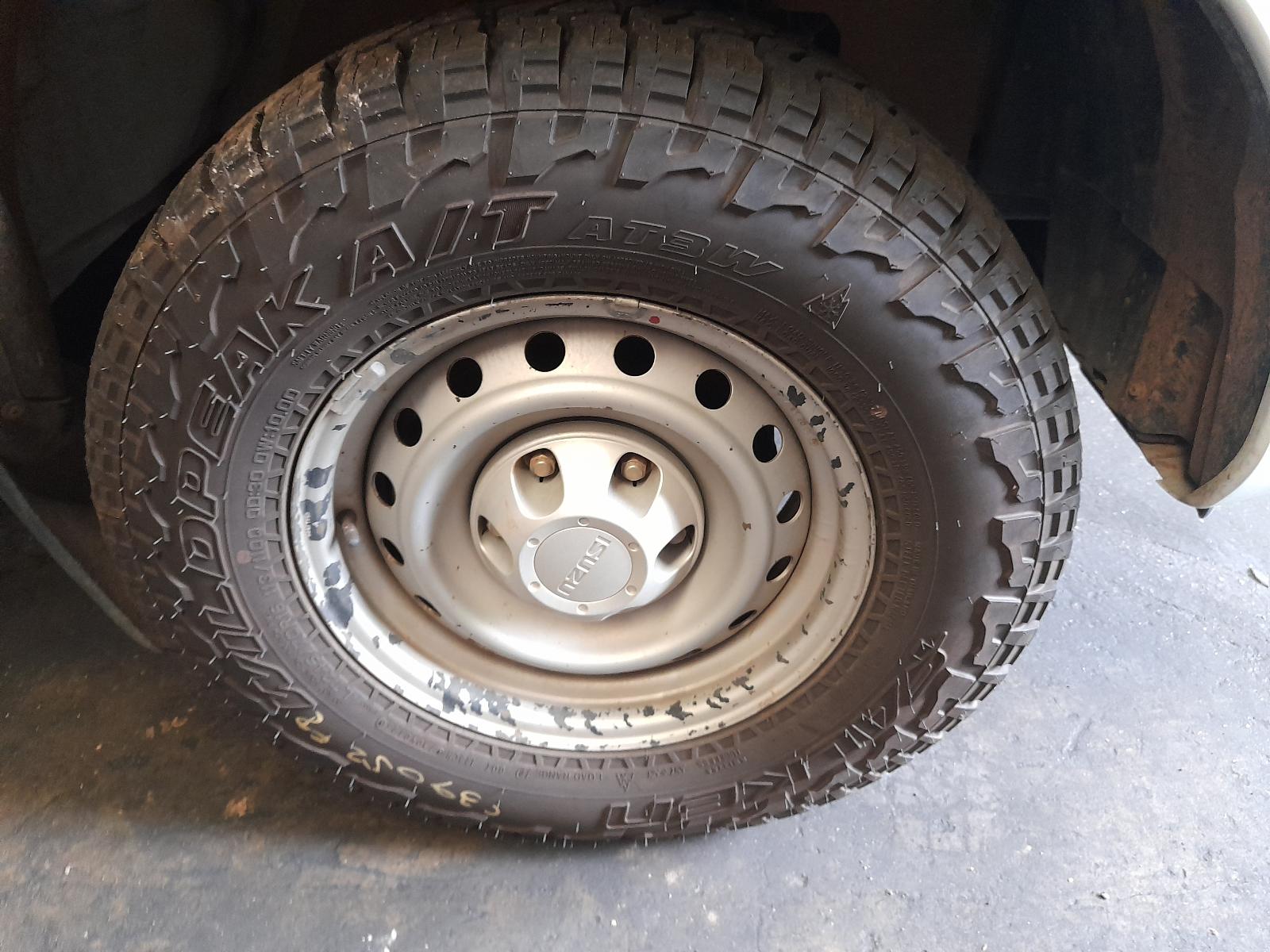 2013 Isuzu Dmax Throttle Body View Auto part Throttle Body Isuzu Dmax 2013