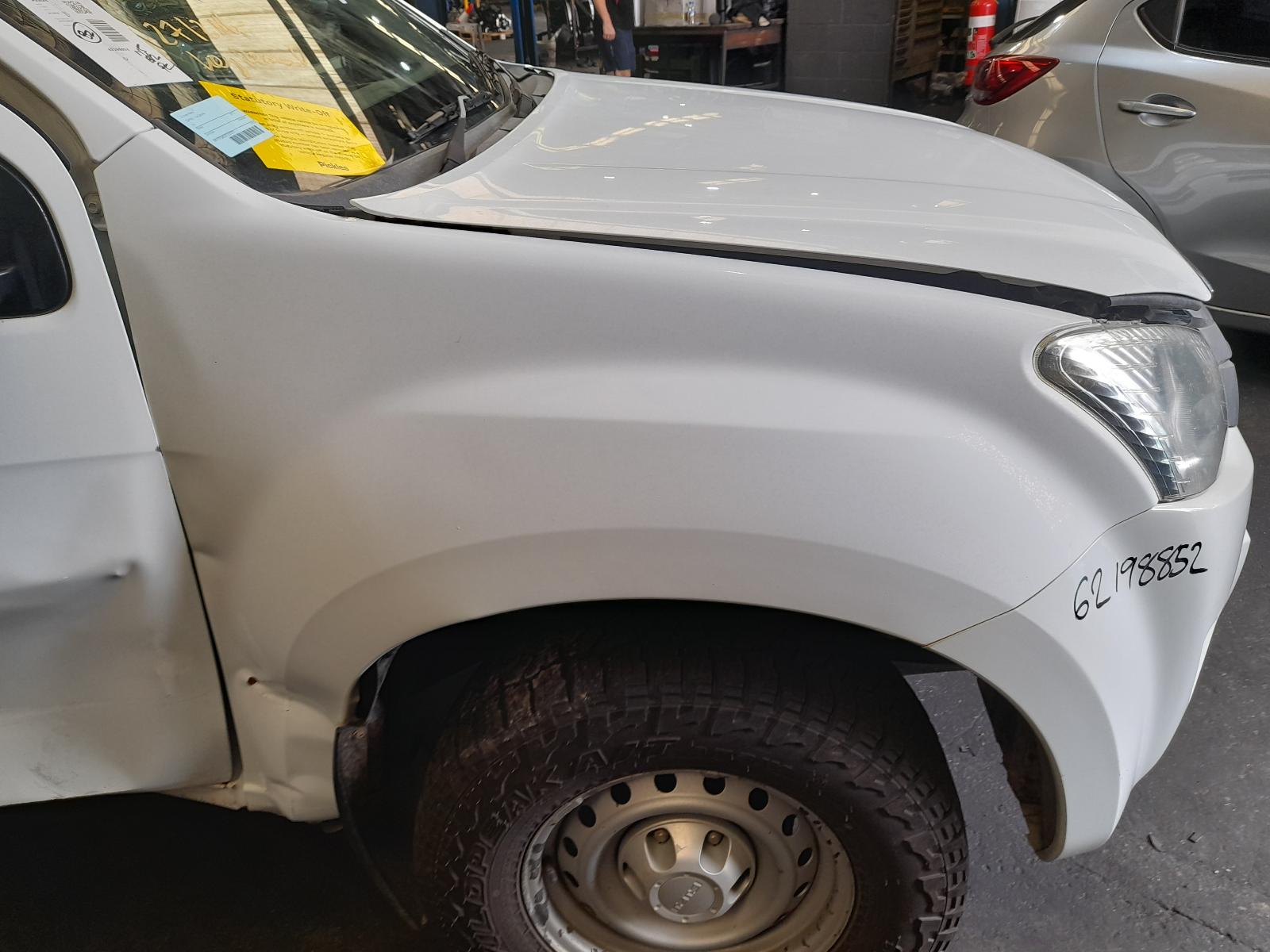 2013 Isuzu Dmax Throttle Body View Auto part Throttle Body Isuzu Dmax 2013