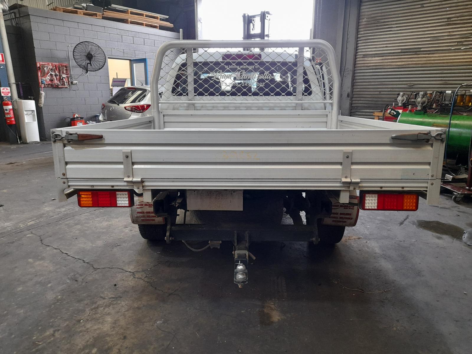 2013 Isuzu Dmax Throttle Body View Auto part Throttle Body Isuzu Dmax 2013