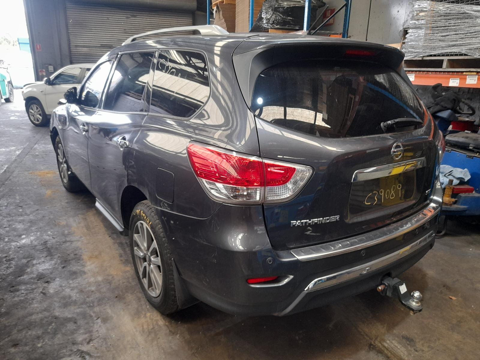 View Auto part R/Bar Bracket/Reinfo Nissan Pathfinder 2013