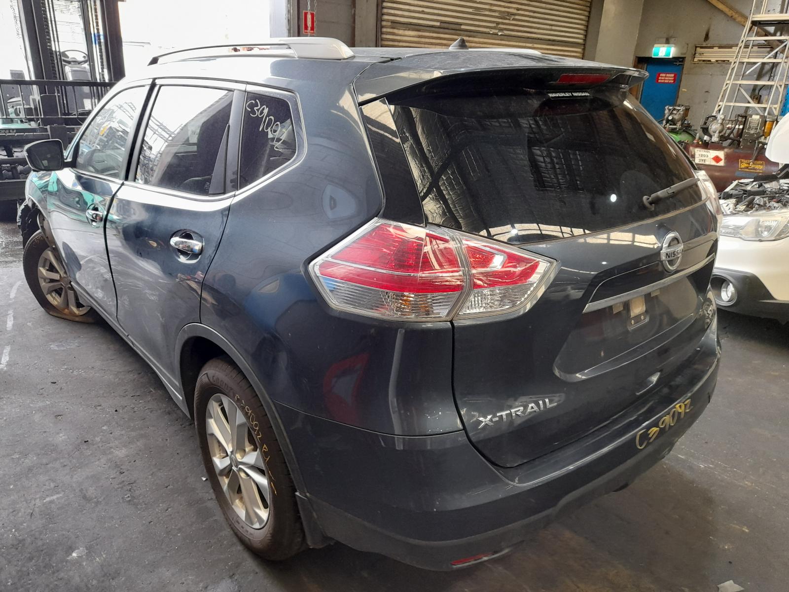 View Auto part Engine Nissan Xtrail 2016