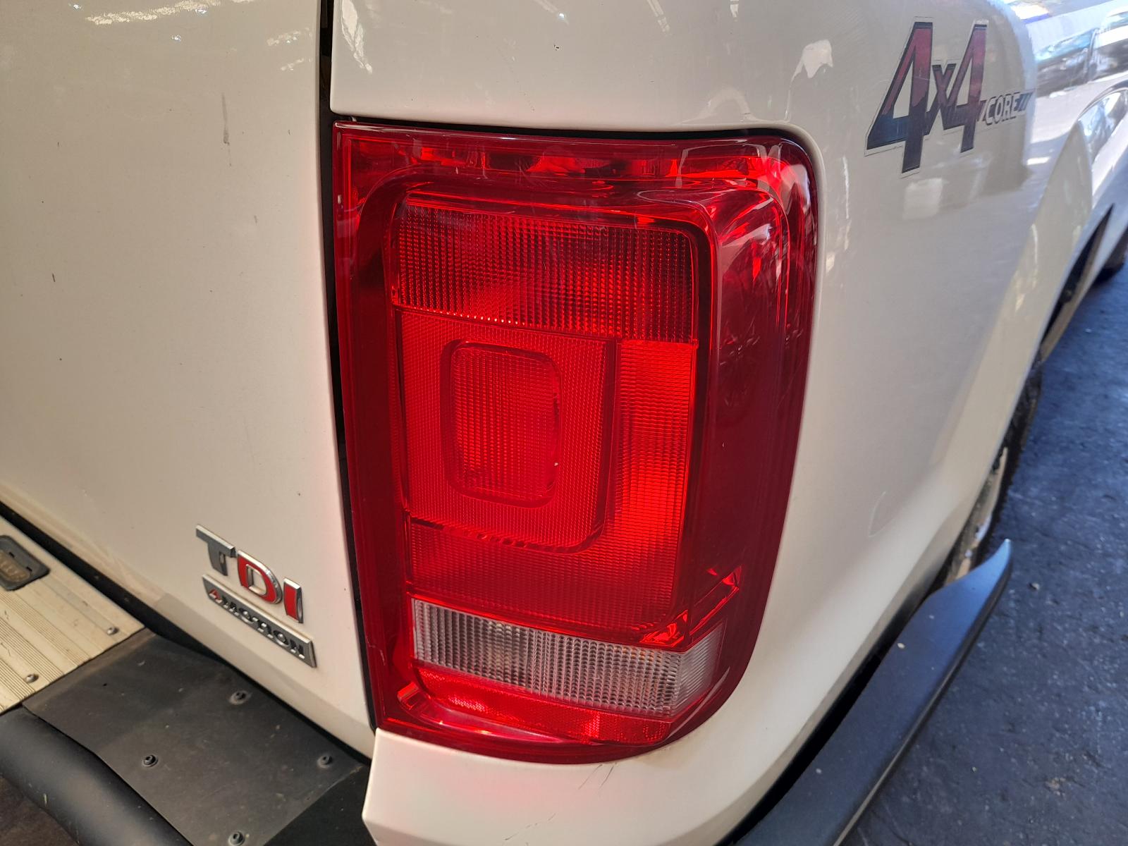 2015 Volkswagen Amarok Steering Column View Auto part Steering Column Volkswagen Amarok 2015