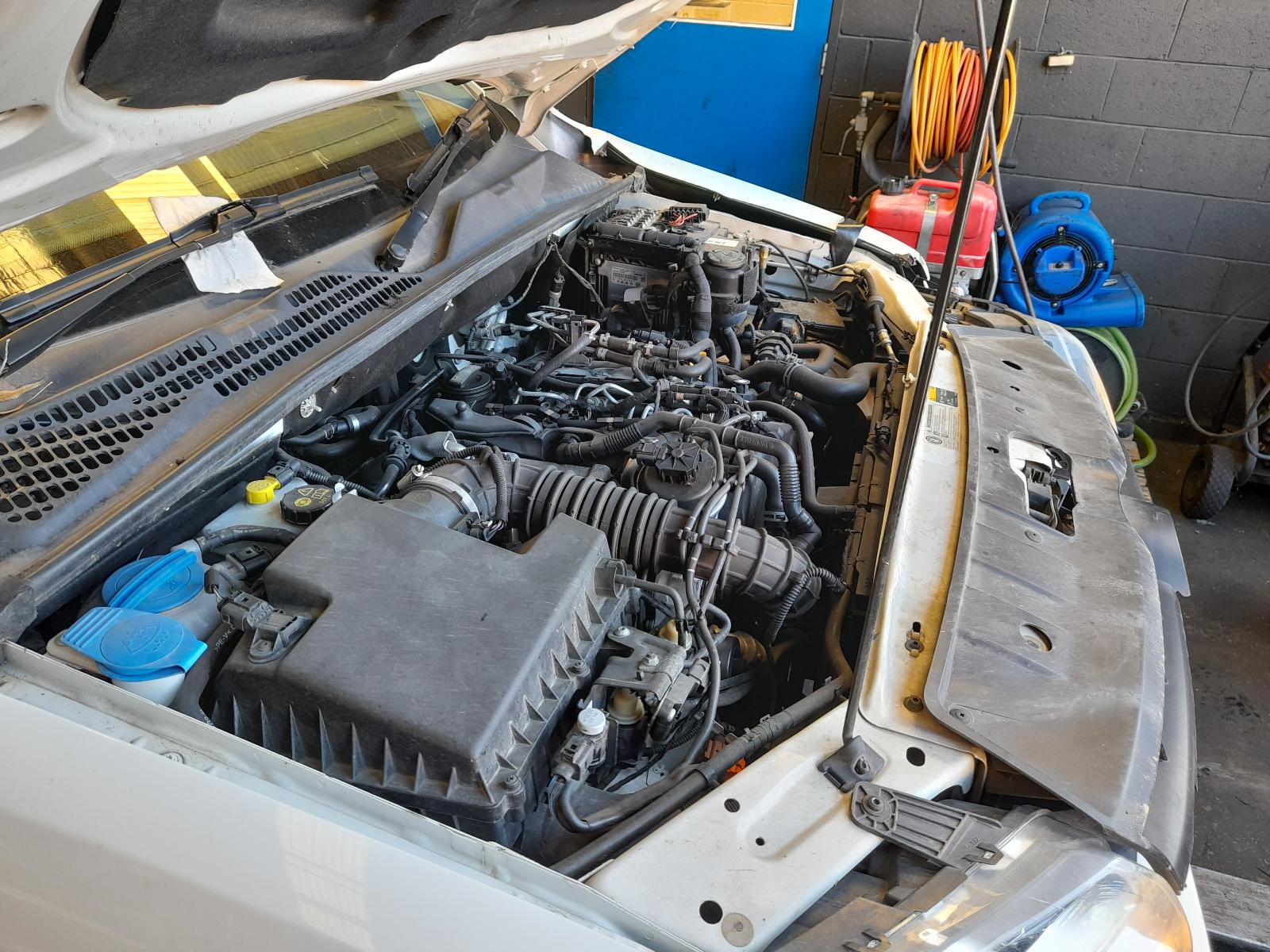 2015 Volkswagen Amarok Steering Column View Auto part Steering Column Volkswagen Amarok 2015