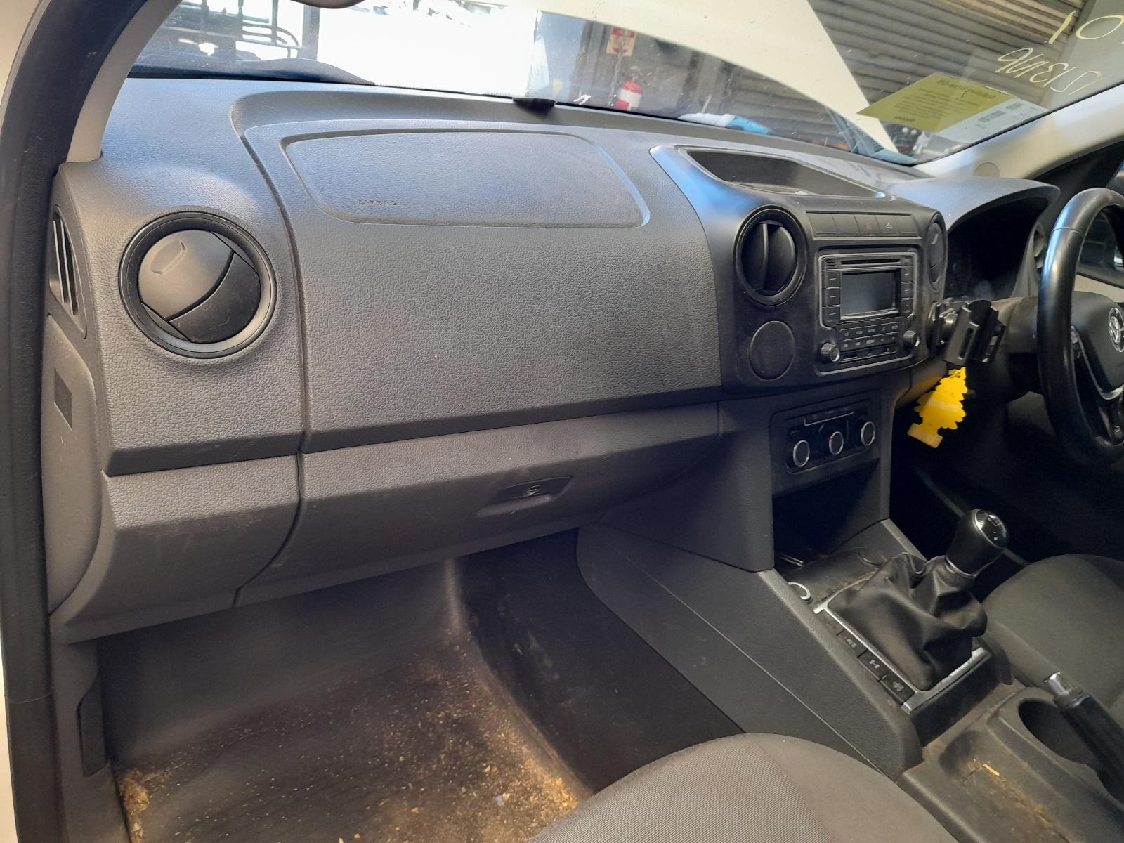 2015 Volkswagen Amarok Steering Column View Auto part Steering Column Volkswagen Amarok 2015