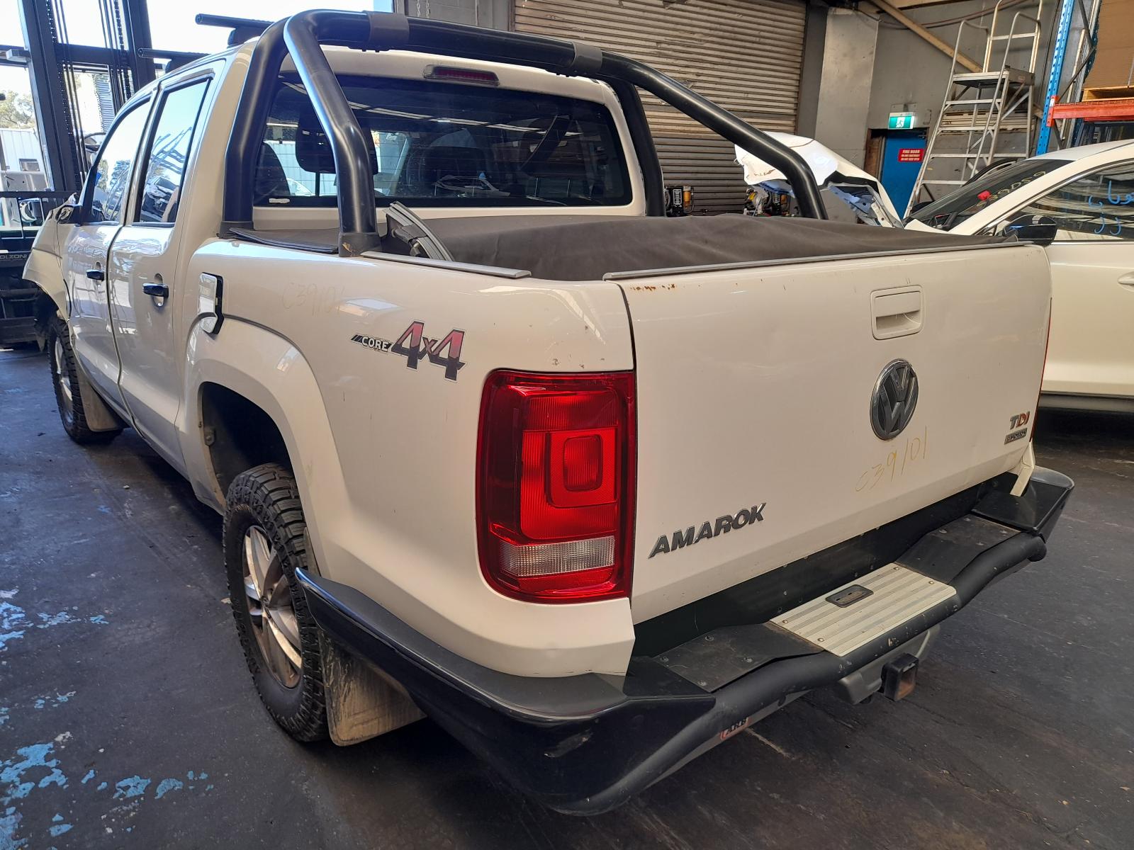 View Auto part Left Rear Door Window Volkswagen Amarok 2015