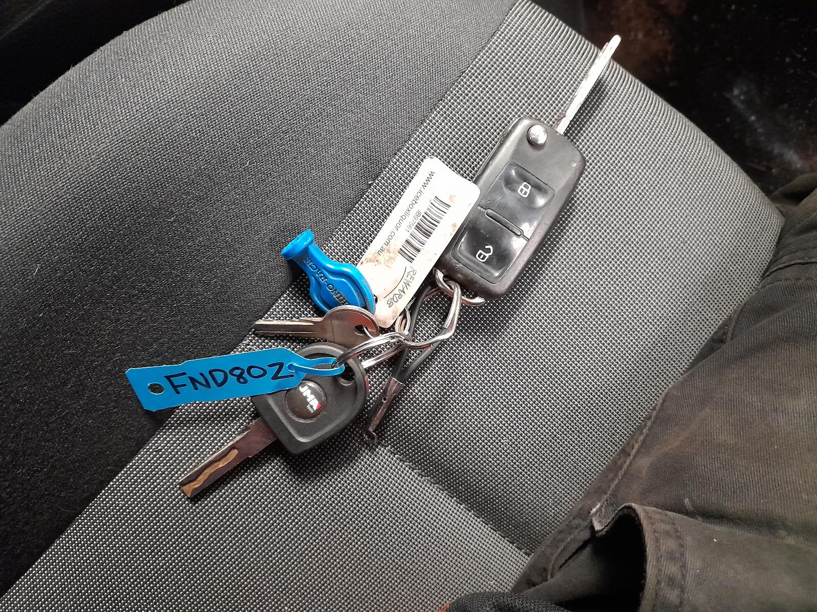 2015 Volkswagen Amarok Steering Column View Auto part Steering Column Volkswagen Amarok 2015