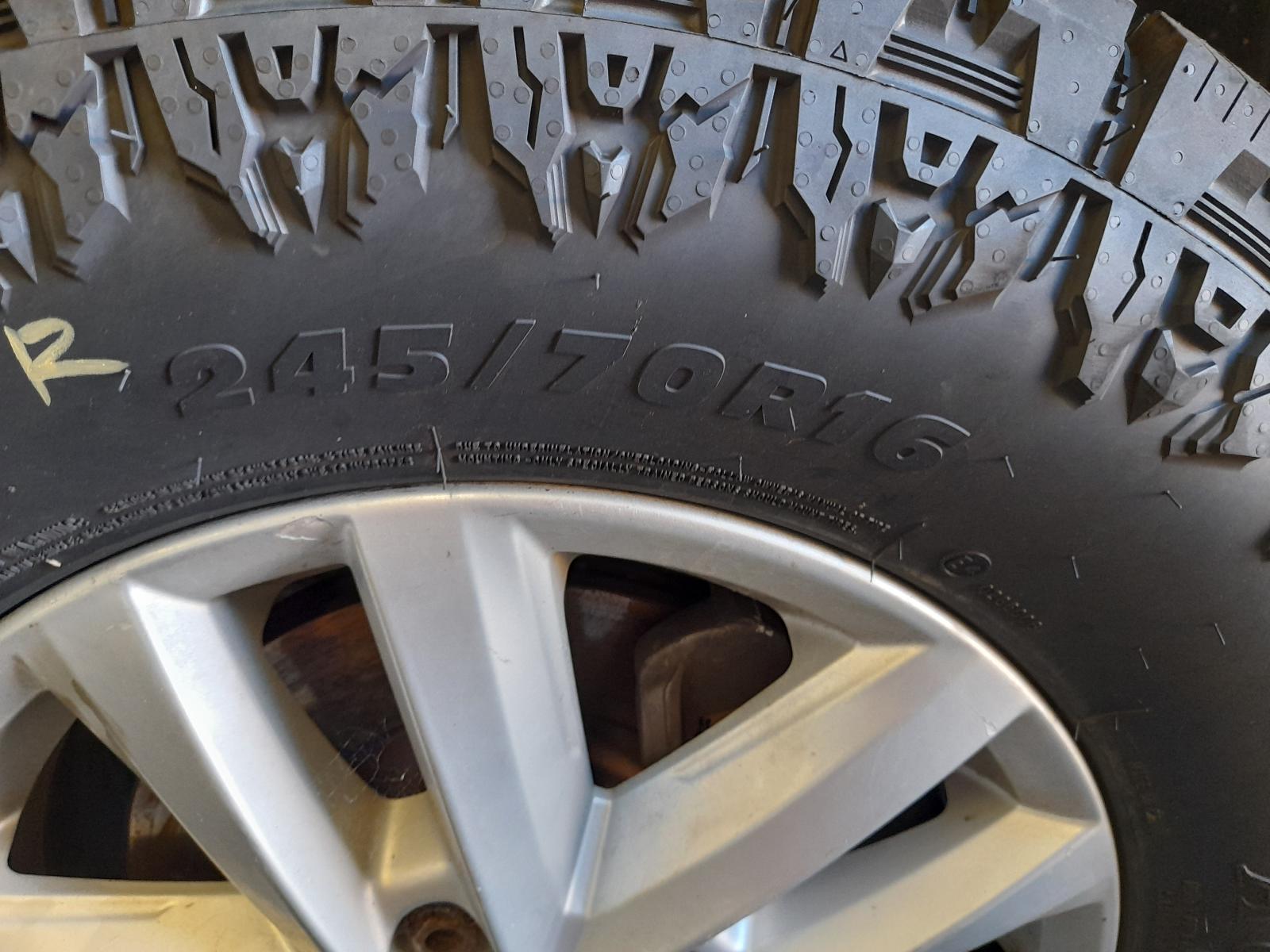 2015 Volkswagen Amarok Steering Column View Auto part Steering Column Volkswagen Amarok 2015