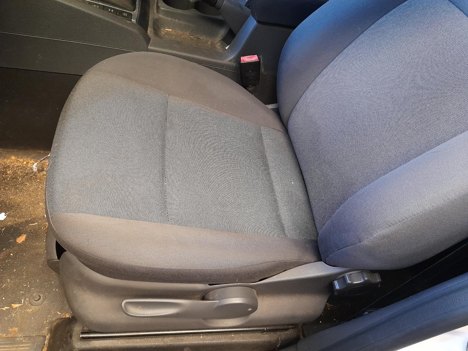 2015 Volkswagen Amarok Steering Column View Auto part Steering Column Volkswagen Amarok 2015