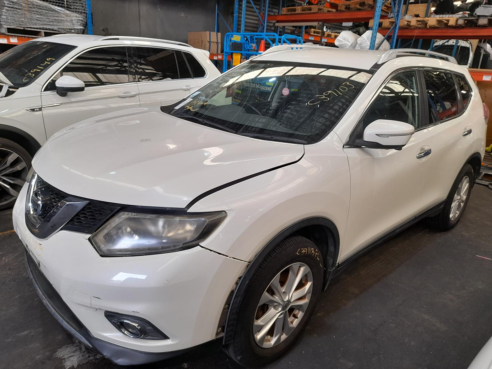 View Auto part Right Front Door Nissan Xtrail 2016